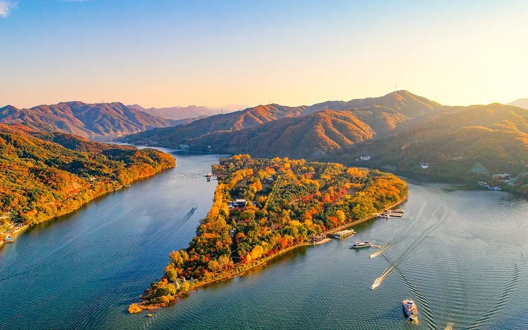 Nami Island: Ein Paradies für Natur- und Kulturliebhaber